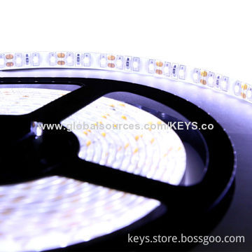 5m Daylight White 3014 600 SMD LED Strip Light, 120 degree beam angle, 7,000K color temperature